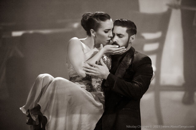 Photo taken during the final of the Tango World Championship (2021, Buenos Aires)
<br>Finalists - Stage Tango
<br>With Laly Torres
<br>Venue: The Obelisk, Buenos Aires
<br>
<br>This image captures a pivotal moment at the Tango World Championship in 2021, where I had the honor of competing alongside my incredible partner, Laly Torres, as finalists in the Stage Tango category. Held at the iconic Obelisk in Buenos Aires, this event is one of the most prestigious in the tango world. Representing our city on such a significant stage was a milestone in our careers. Our performance in the final reflected years of dedication and passion for tango—an art form that has brought us together and led us to some of the most important stages worldwide.
<br>
<br>